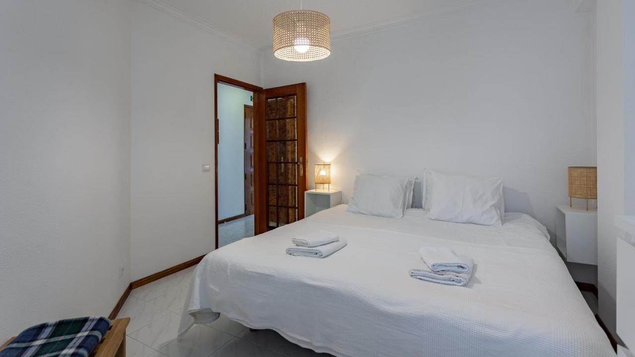Bright 1Bdr Apartment W/Balcony By Lovelystay Vila Real de Santo António Екстериор снимка