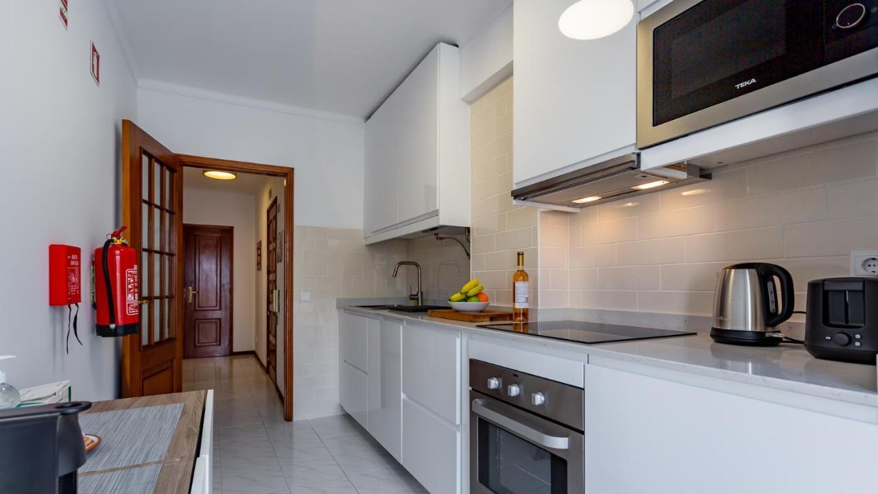 Bright 1Bdr Apartment W/Balcony By Lovelystay Vila Real de Santo António Екстериор снимка